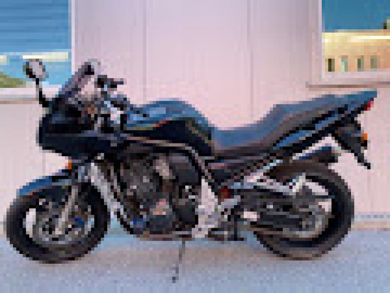 photo de YAMAHA FZ1 FAZER 997 occasion de couleur  en vente   Rouen