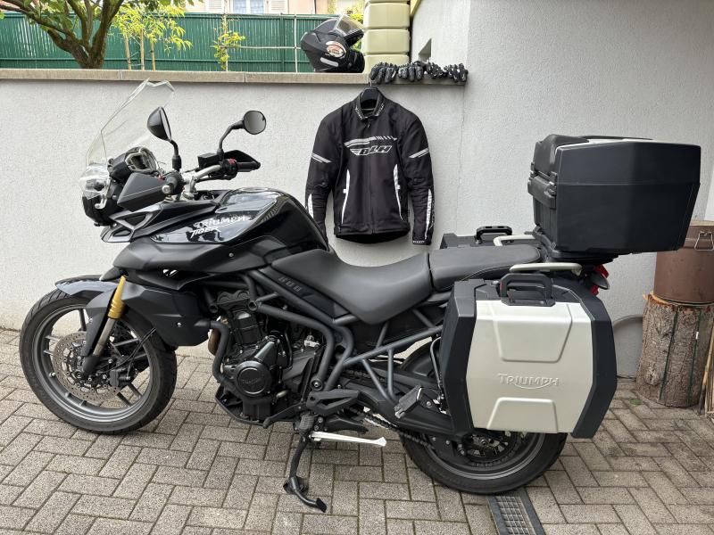 photo de TRIUMPH TIGER 800 occasion de couleur  en vente à Selestat n°2